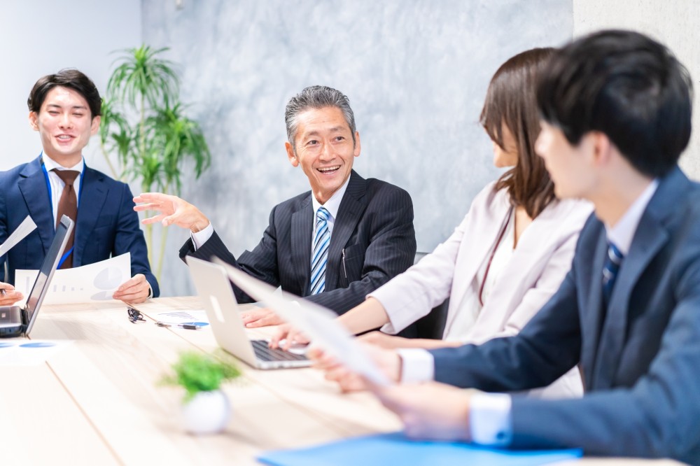 人を見下す態度の人はこれが高い!その心理を理解して今の状況を改善する方法